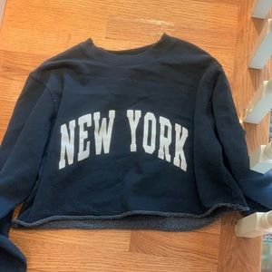 Brandy Melville cropped sweater